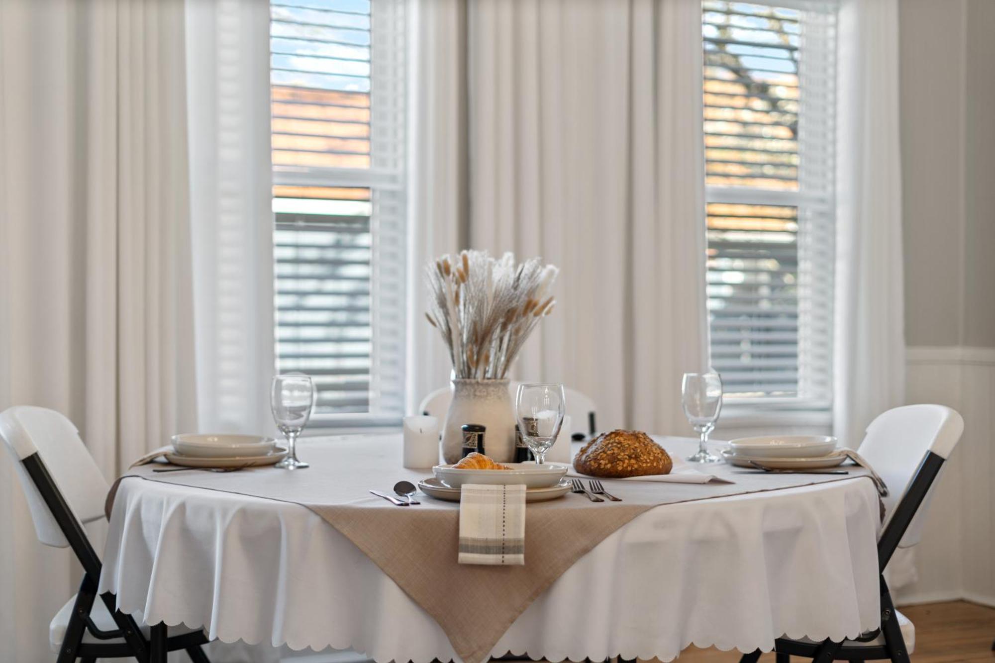 The Tellico Plains Inn And Event Venue Eksteriør bilde