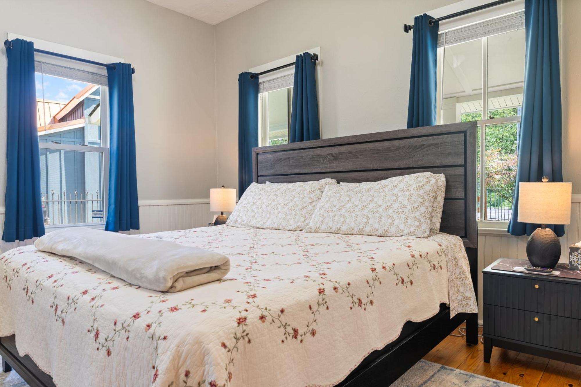 The Tellico Plains Inn And Event Venue Eksteriør bilde