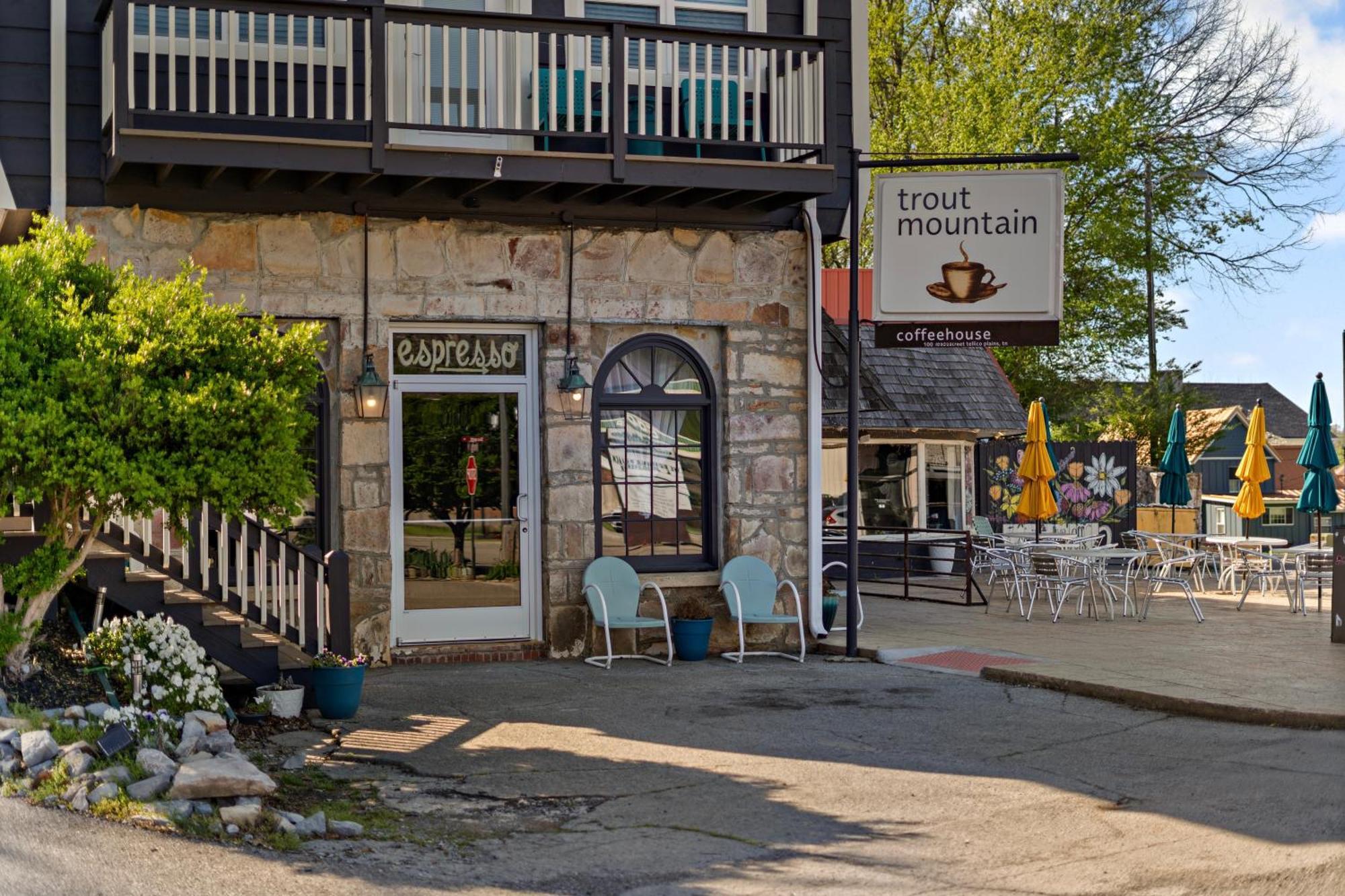 The Tellico Plains Inn And Event Venue Eksteriør bilde