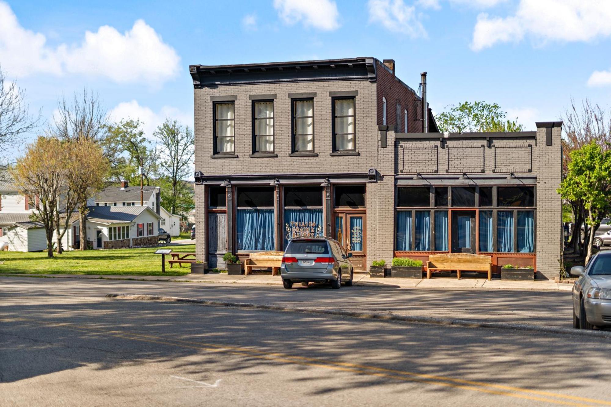The Tellico Plains Inn And Event Venue Eksteriør bilde